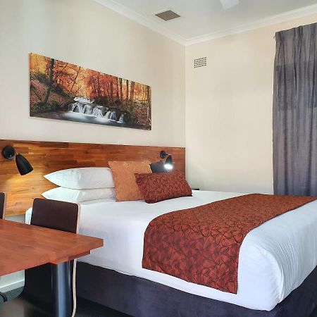 Black Sheep Motel Goulburn Dış mekan fotoğraf