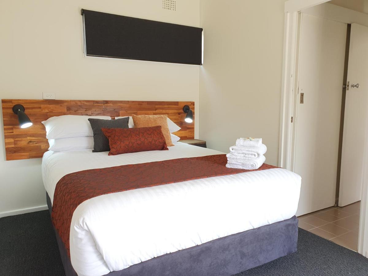 Black Sheep Motel Goulburn Dış mekan fotoğraf