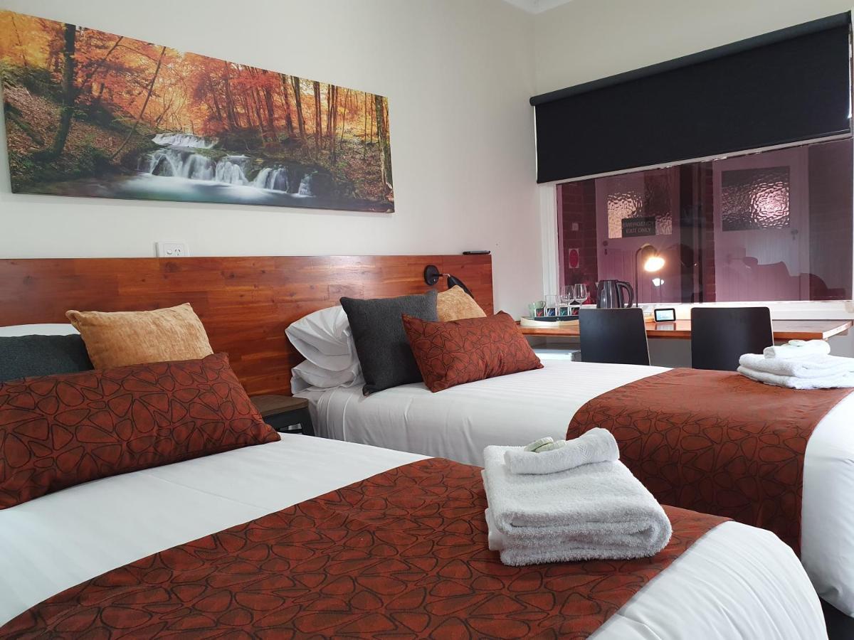 Black Sheep Motel Goulburn Dış mekan fotoğraf