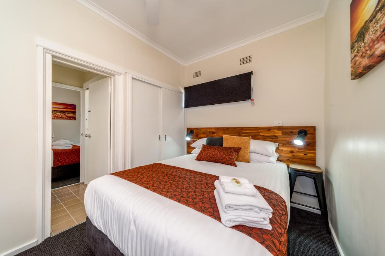 Black Sheep Motel Goulburn Dış mekan fotoğraf