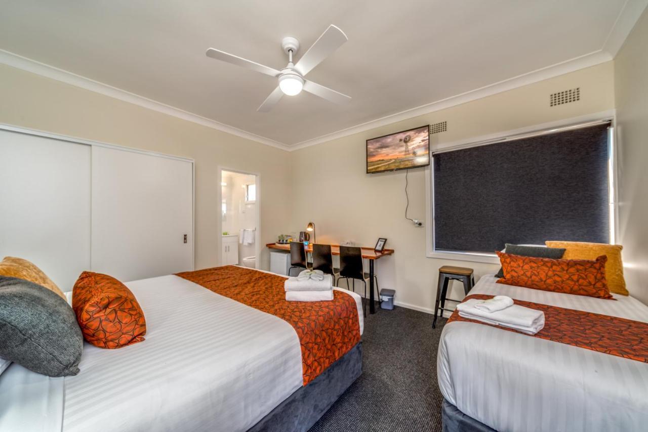 Black Sheep Motel Goulburn Dış mekan fotoğraf