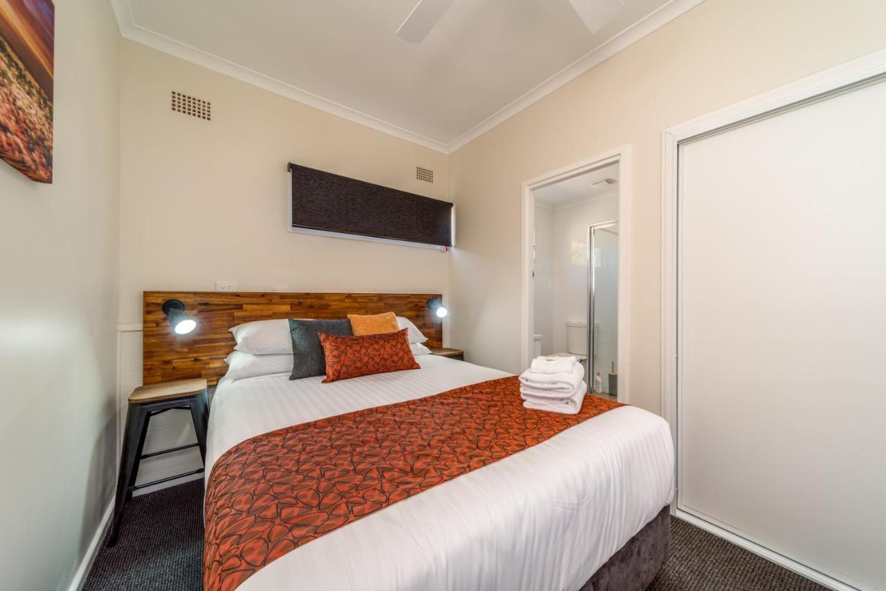 Black Sheep Motel Goulburn Dış mekan fotoğraf