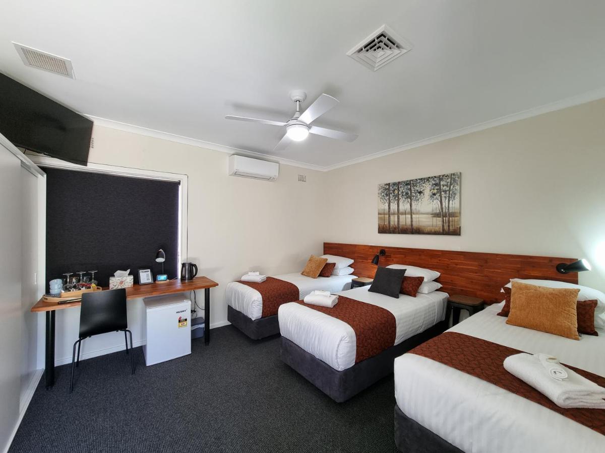 Black Sheep Motel Goulburn Dış mekan fotoğraf
